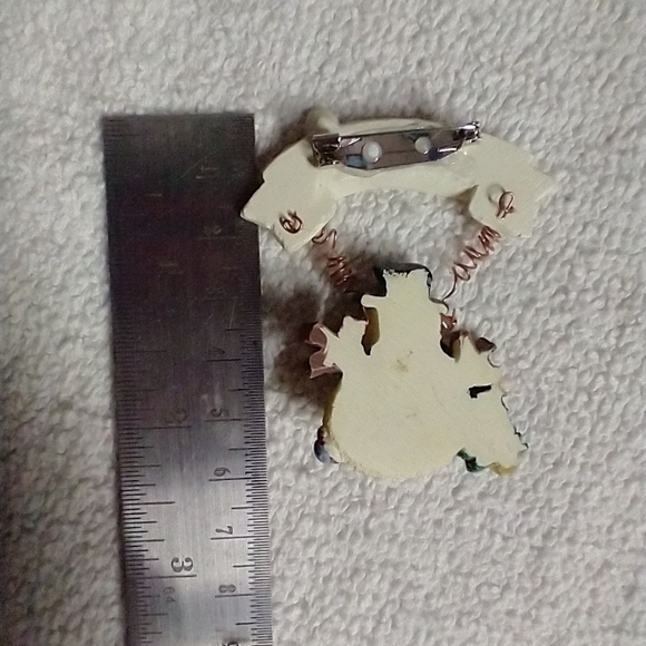 Christmas snowman ⛄ 🎁 holiday 🎄 ⛄ let it snow ❄️ 🌨️ brooch - Picture 2 of 2